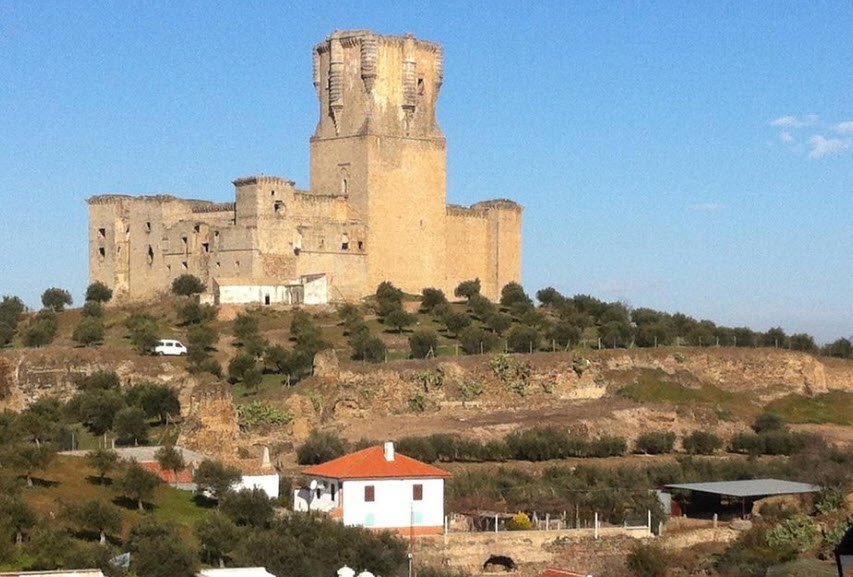 Castillo de Peñalcázar, Spain